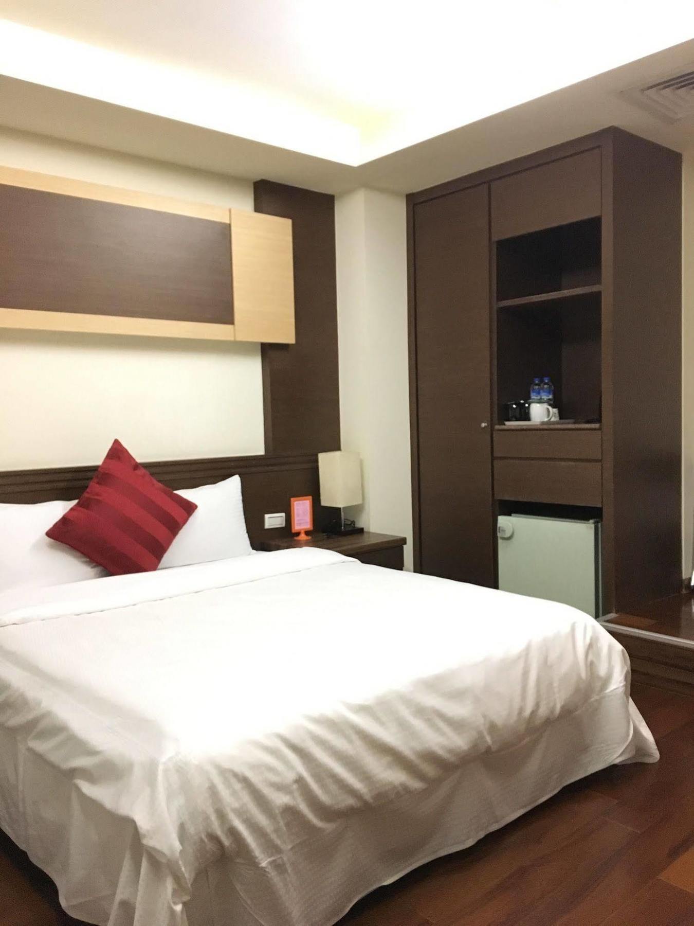 Fu Chang Hotel Tajpej Zewnętrze zdjęcie